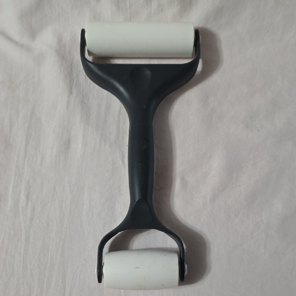 Pampered Chef Bakers Roller